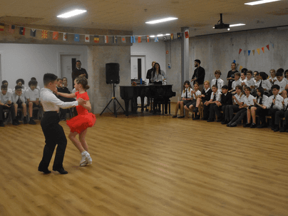 International Days Dances 31