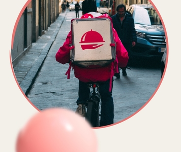 Food delivery courier