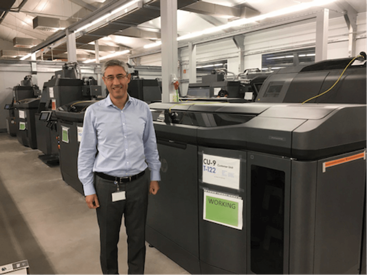 HP demonstreert HP Jet Fusion 3D 4200 Printer op formnext image