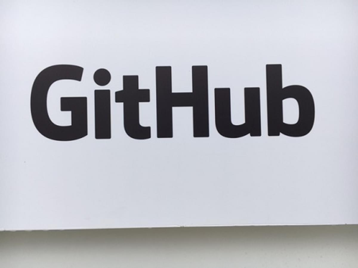 GitHub neemt Dependabot over image