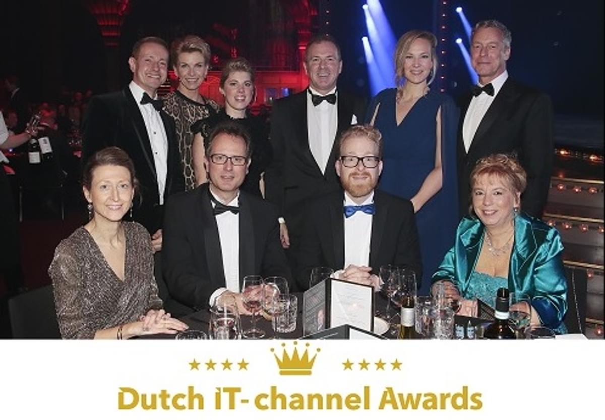 Dutch IT-channel Awards tafel foto’s zijn beschikbaar image