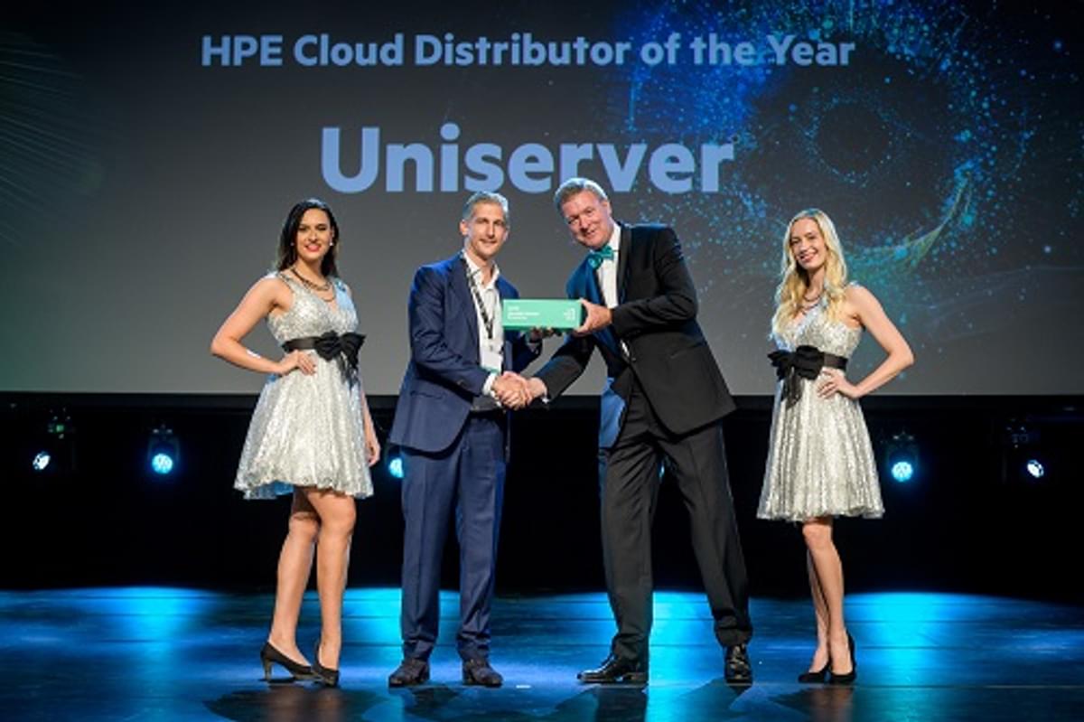 Uniserver wint voor het tweede jaar op rij de HPE Cloud Distributor of the Year Award image