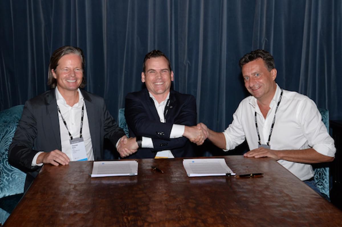 COMPAREX en Snow Software tekenen een wereldwijde samenwerkingsovereenkomst image