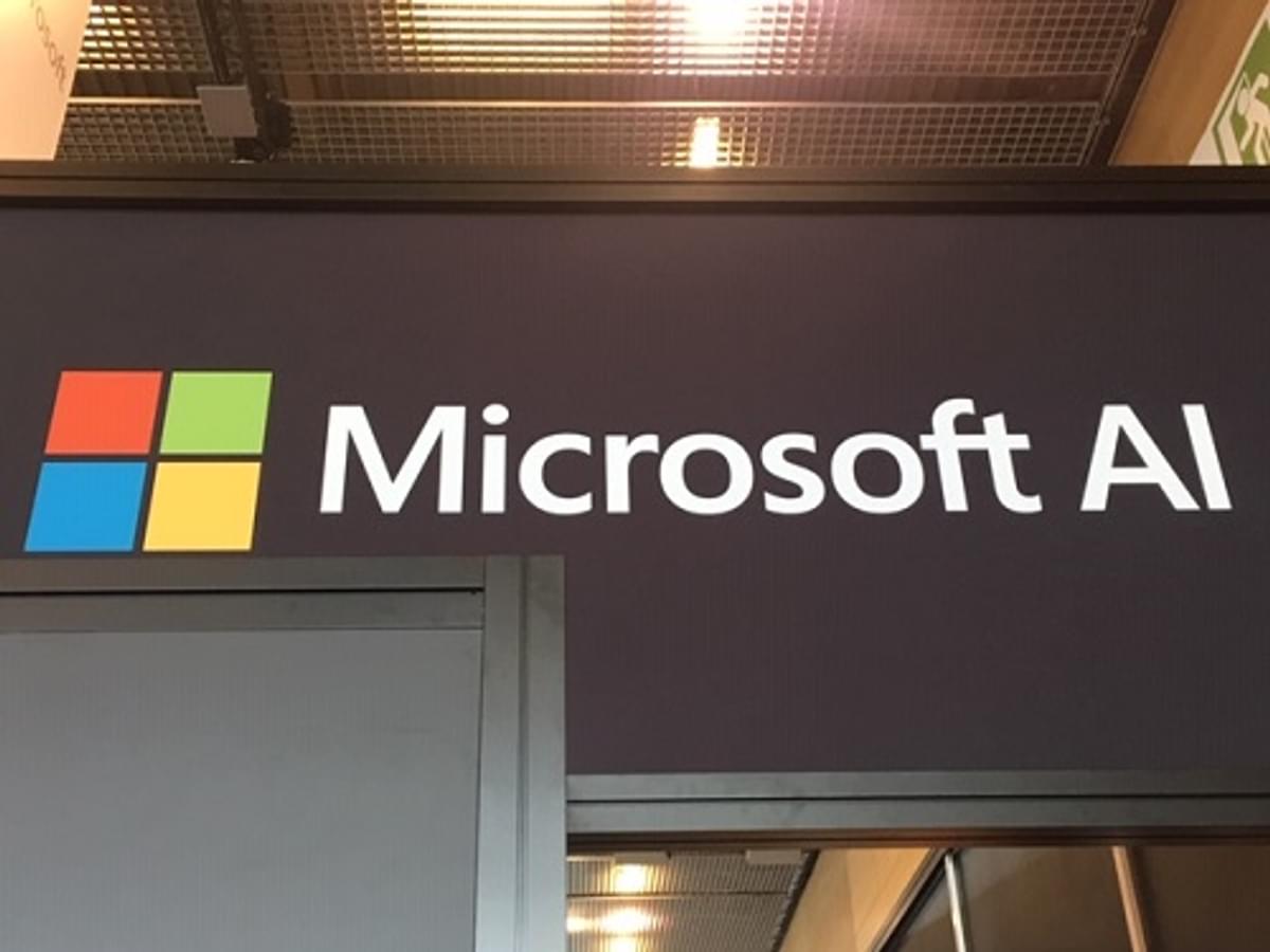 Microsoft en BeCode openen AI school in België image