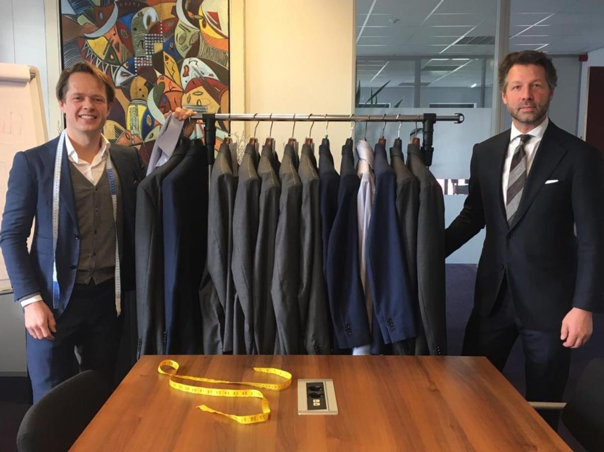 Liefde voor pakken: stijlvol gekleed tijdens Dutch IT-channel gala image