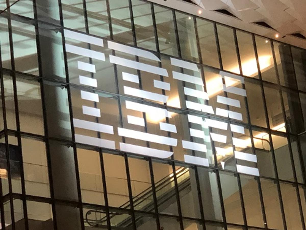 IBM daagt Micro Focus voor de rechter image