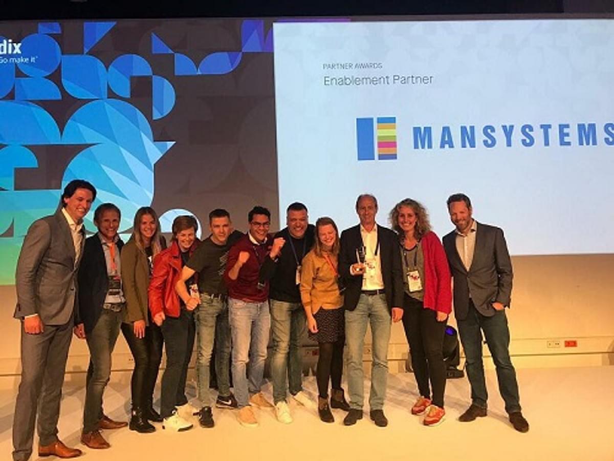Mansystems wint Enablement Partner award tijdens Mendix World image