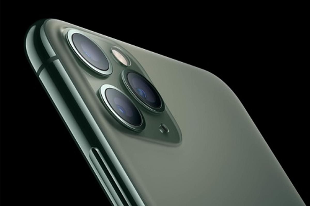 iPhone 11 Pro blijft locatie zoeken en doorgeven aan Apple image