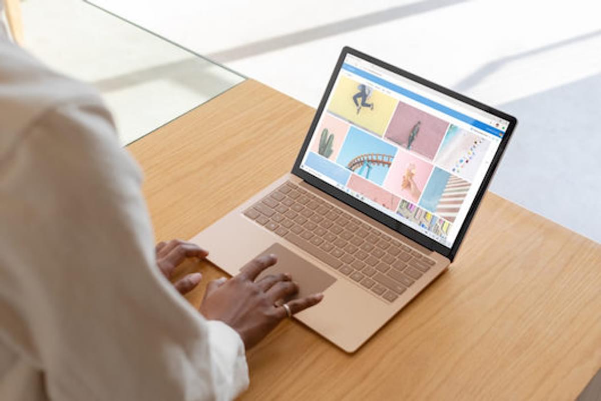 Microsoft repareert scheurtjes in Surface Laptop 3 gratis image