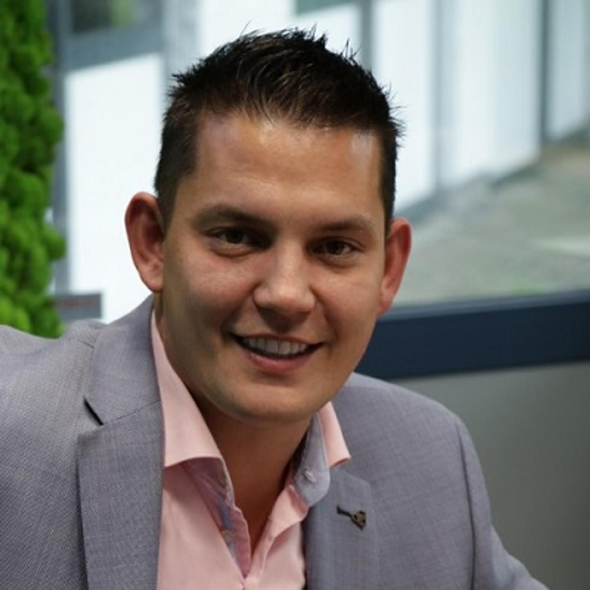 Peet ICT neemt IT-hardware activiteiten ABM ICT over image