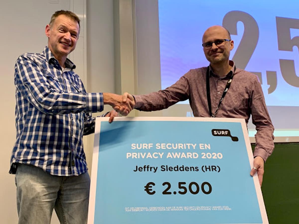 Jeffry Sleddens wint SURF Security en Privacy Award 2020 image