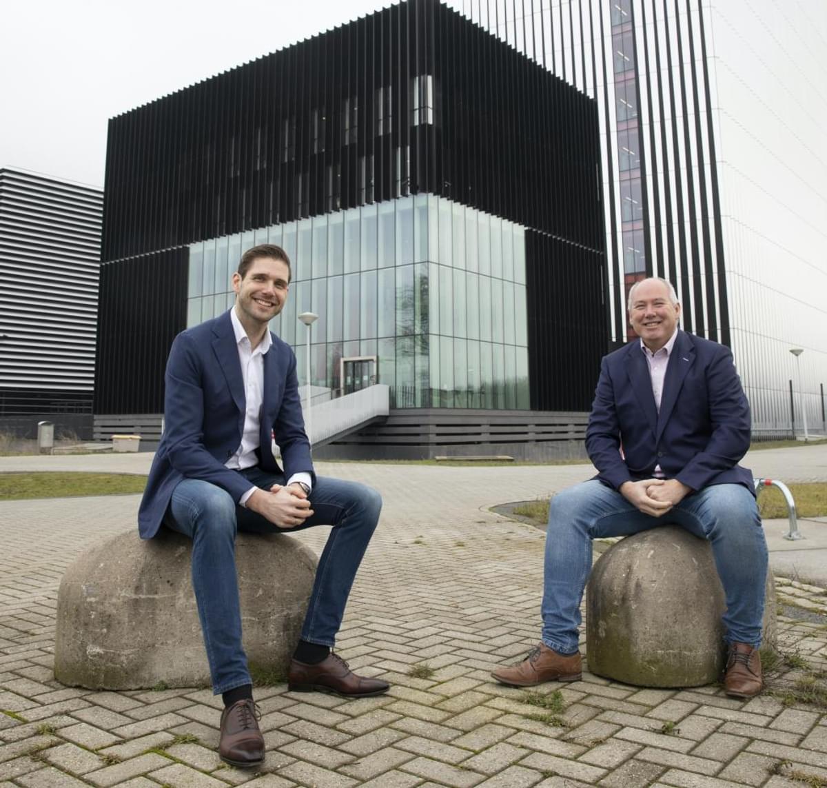 SLTN en Equinix werken nauw samen image