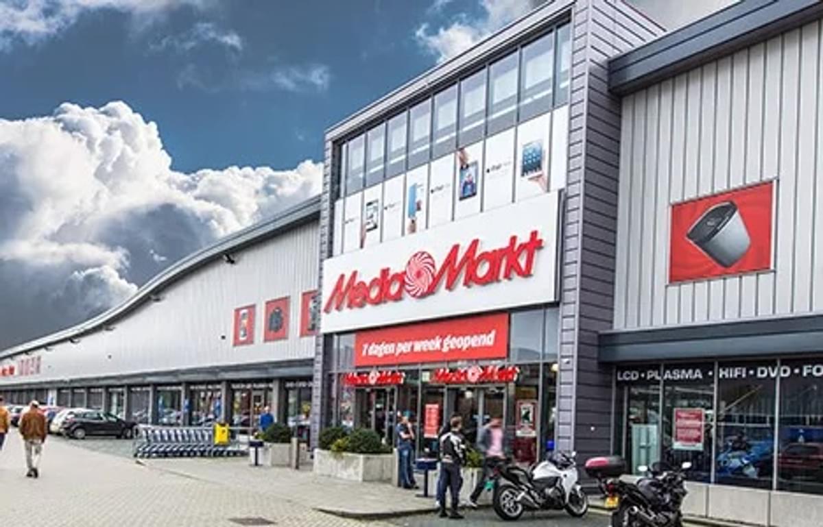 JD.com overweegt mogelijke overname MediaMarkt image