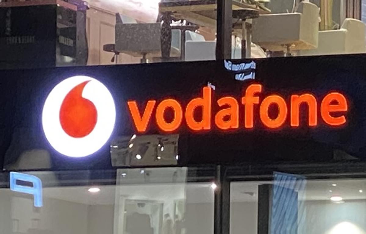 Ericsson en Vodafone sluiten vijfjarig partnerschap voor netwerkprogrammering image