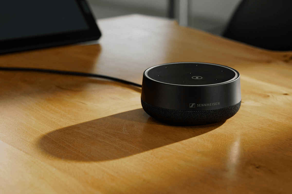 Sennheiser introduceert TeamConnect Intelligent Speaker voor Microsoft Teams Rooms image