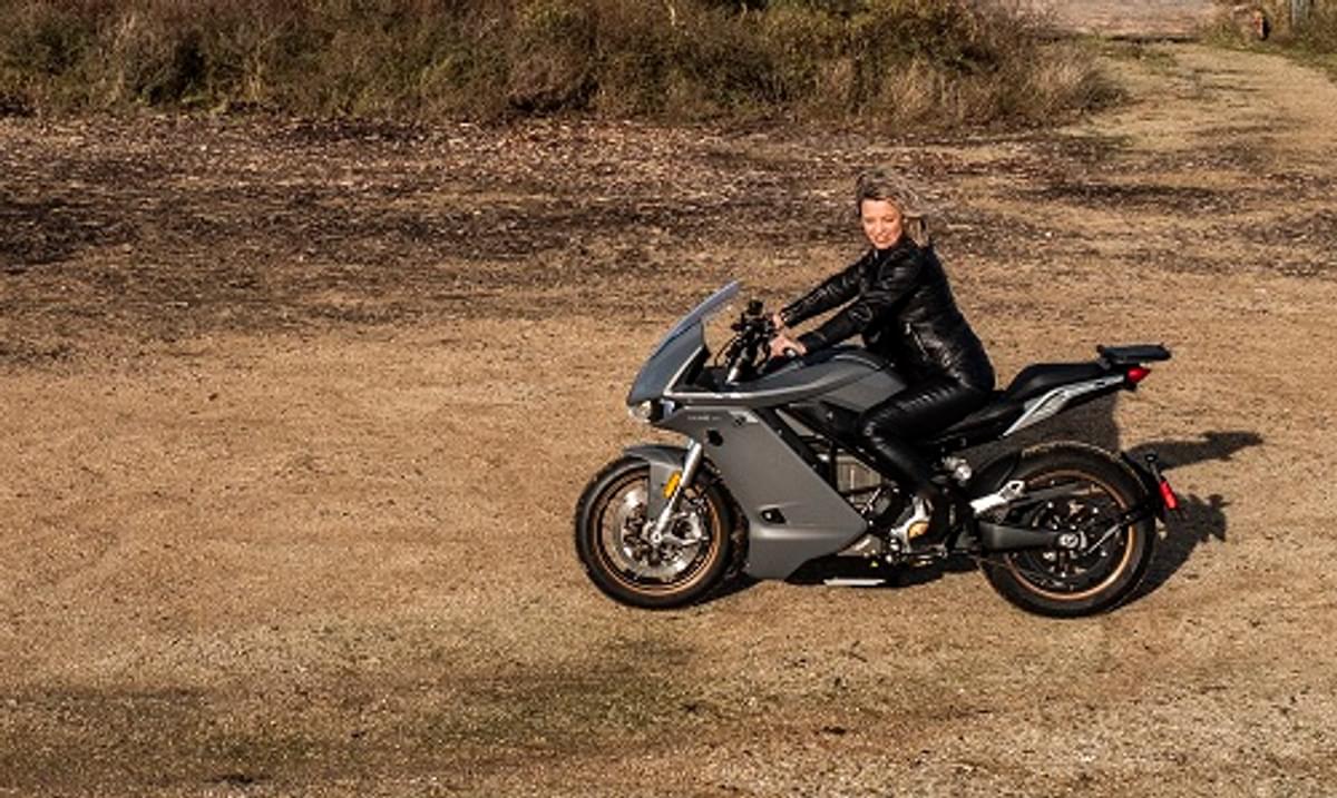 Zero motorcycle is motorfiets met online platform voor upgrades en updates image