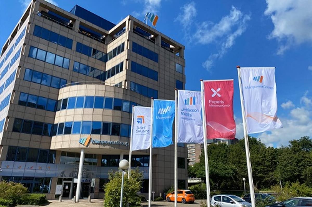 PEAK-IT, iSense en Experis Ciber verder als Experis image