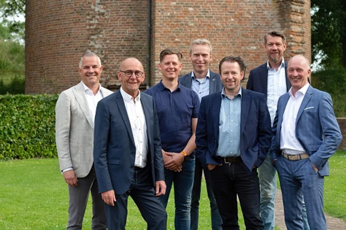 TheValueChain neemt IDinIT over image