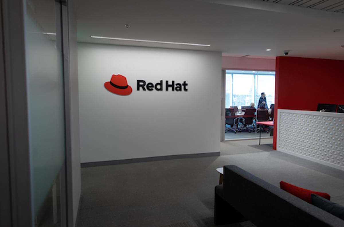 Red Hat Summit: Connect image