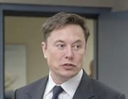 Elon Musk koopt Tesla-aandelen na voorstel megabonus