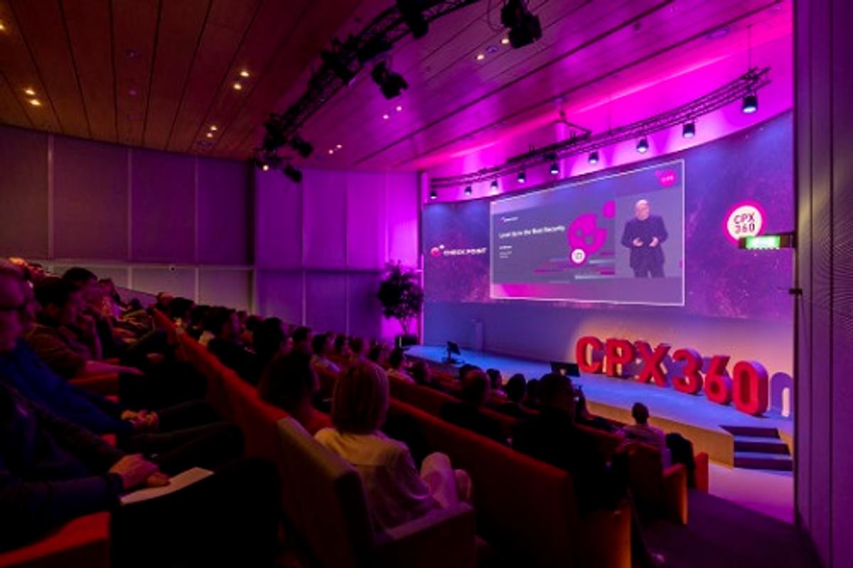 Check Point belicht kracht van comprehensive, consolidated, collaboration image
