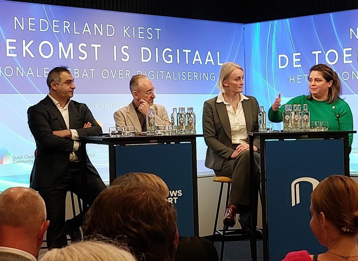 Hawre Rahimi: praktische oplossingen, poten in de klei image