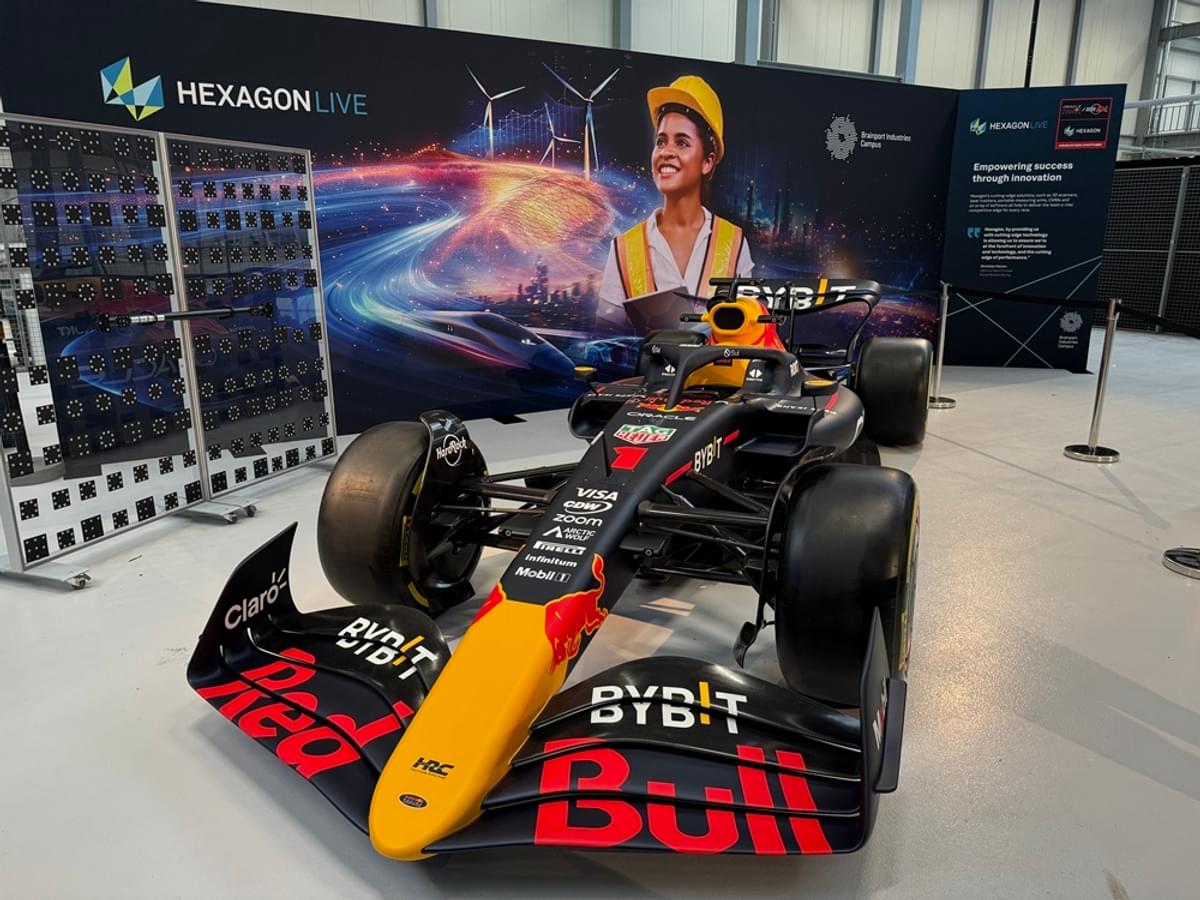 Hexagon opent Experience Center voor innovatie in de maakindustrie image