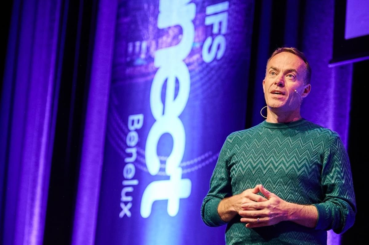 IFS neemt TheLoops over voor ontwikkeling industrieel AI-personeel image