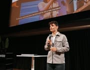 Evenementen toegankelijk voor doven, slechthorenden en anderstaligen met Speaksee
