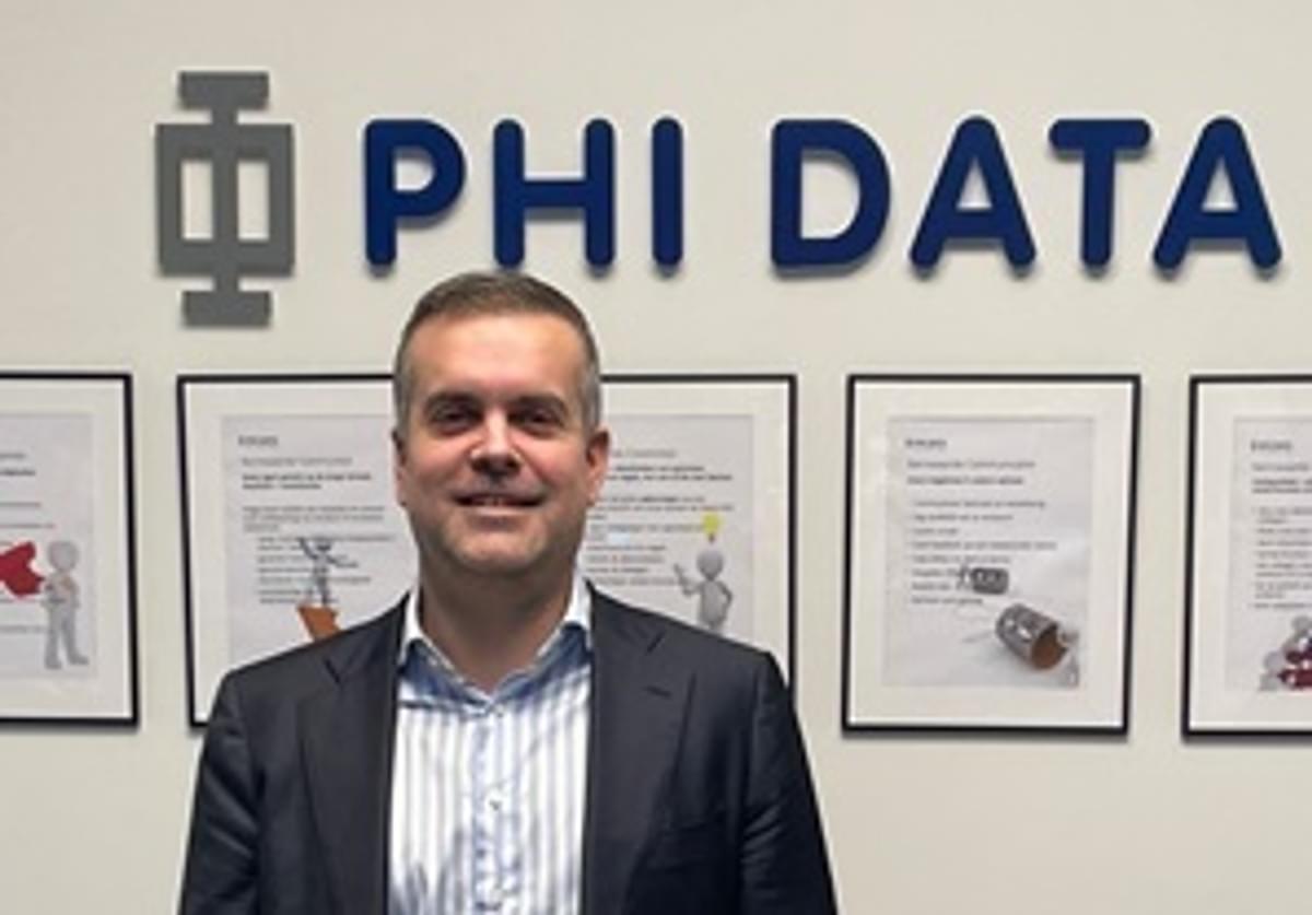 Karel Govaerts doet business development IIoT solutions PHI DATA image