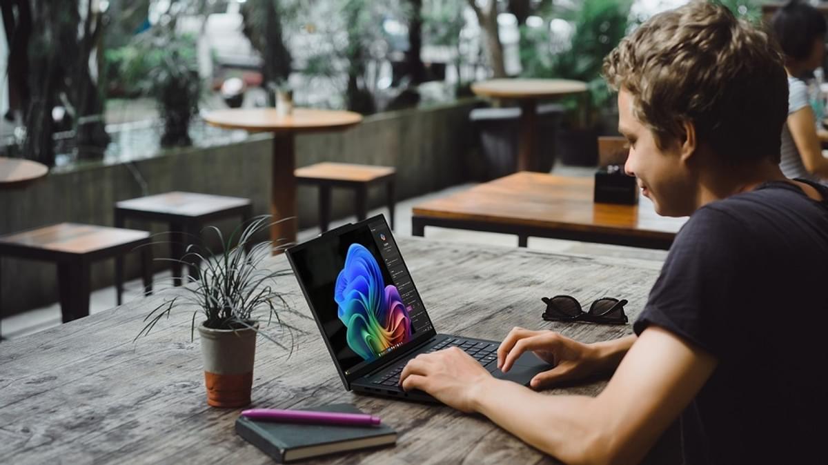 Lenovo lanceert krachtige AI-aangedreven laptops image