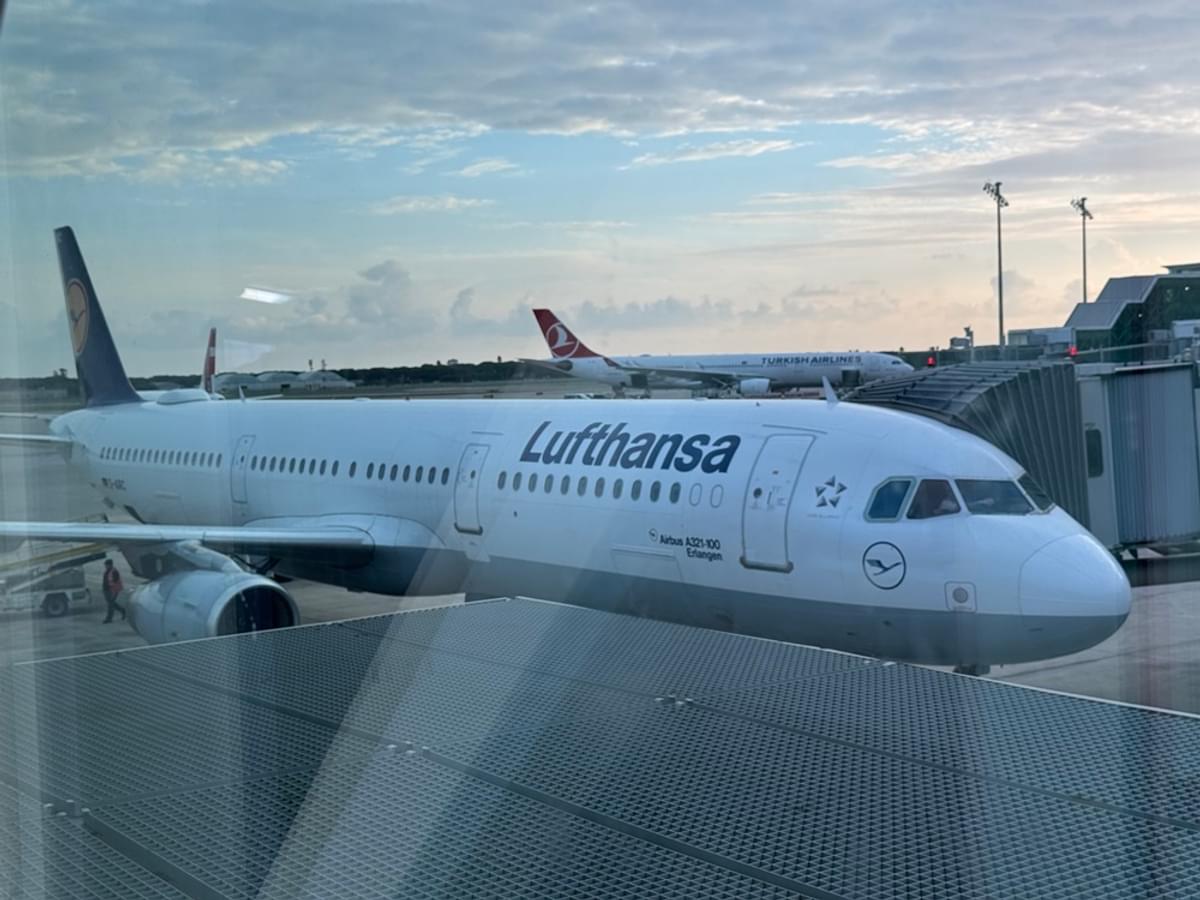 Infosys, Lufthansa Group en Lufthansa Systems werken samen aan digitale innovatie in de luchtvaart image