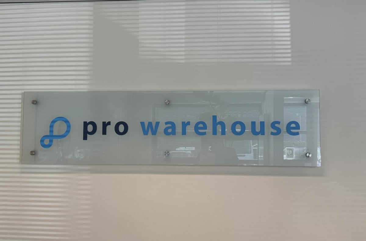 Pro Warehouse wint terrein in de publieke sector image