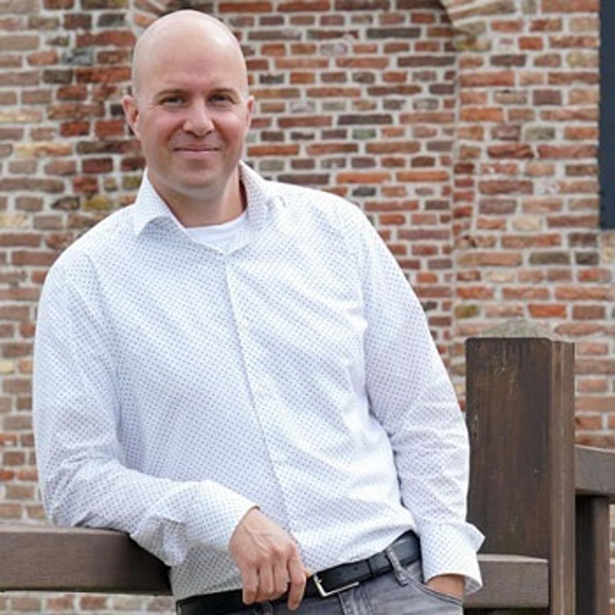 Rogier van de Wetering benoemd tot hoogleraar Digitaal gedreven transformatie image