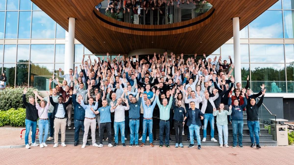 Persolis versterkt Expertum Groep image
