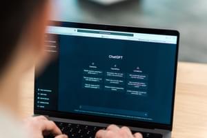 OpenAI maakt ChatGPT in VS telefonisch bereikbaar