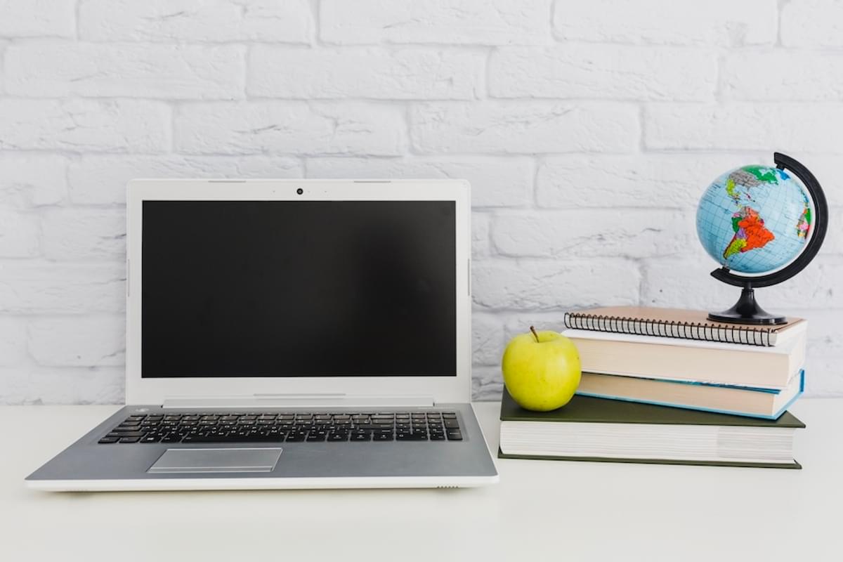 Minister Paul van OCW: 'Google Workspace na enkele aanpassingen veilig voor gebruik door scholen' image