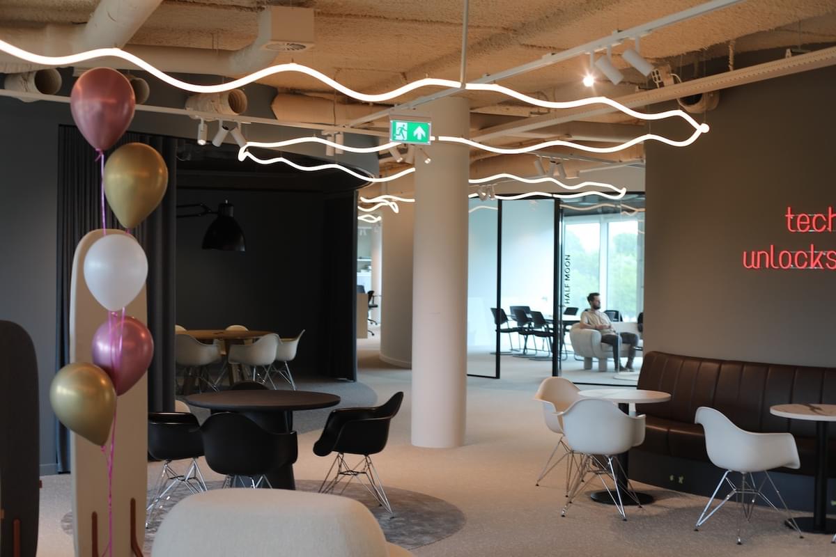 Devoteam opent deuren van nieuw kantoor image