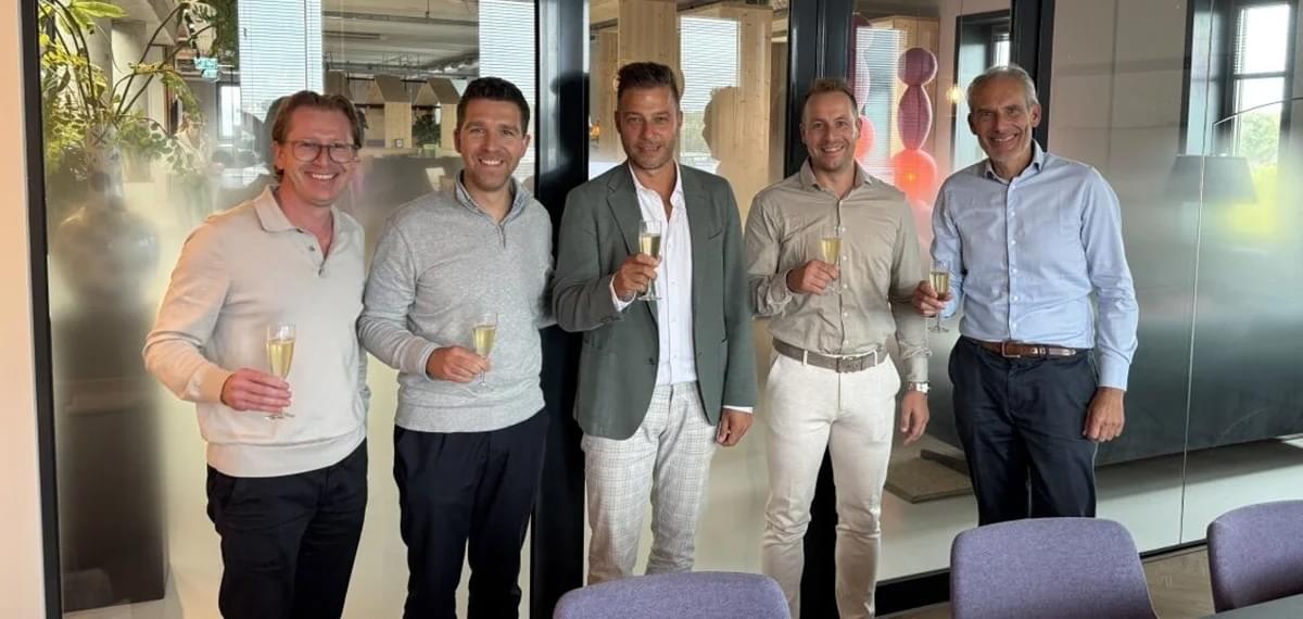 Hallo en Slim Telecom & IT gaan samenwerking aan image