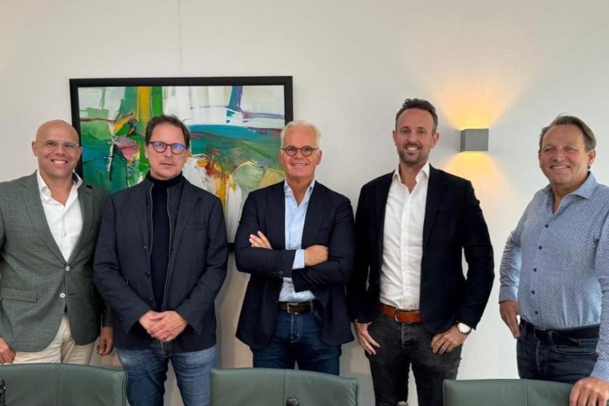 DCG neemt Master IT over image