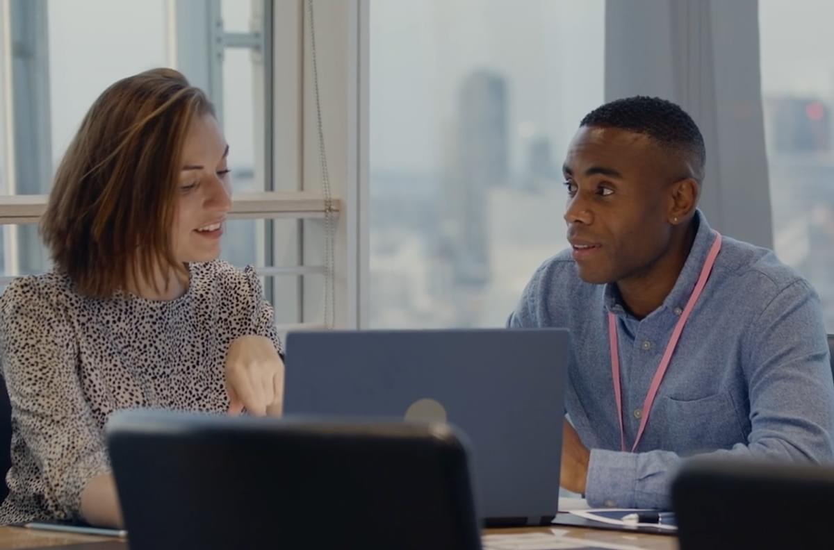 ABN AMRO voorziet HR-systeem met een digitale schil van WalkMe image