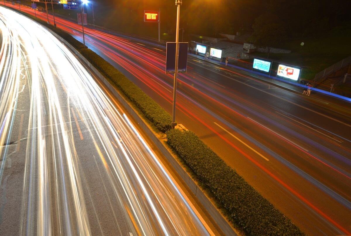 De automotive-industrie van de toekomst is afhankelijk van het succes van AI-gestuurde cyberbeveiliging image