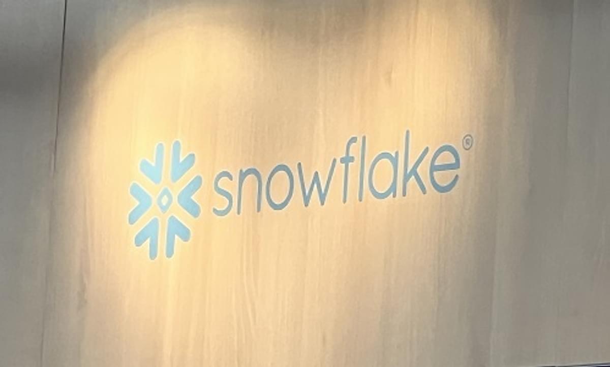 Snowflake lanceert het One Million Minds + One Platform-programma image