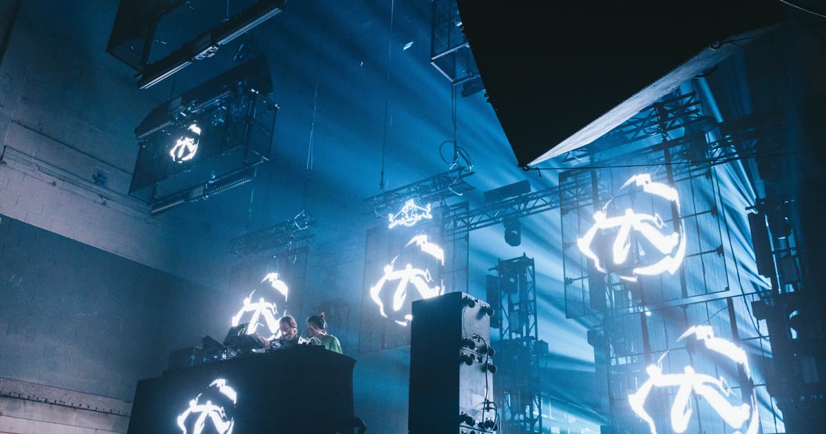 Aphex Twin brought rave history – and Gemma Collins – to Printworks | DMY