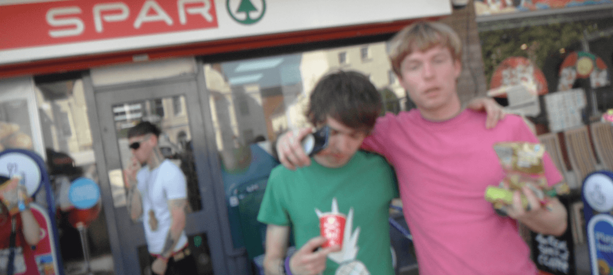 300SkullsAndCounting & Jenny Sparks Sign To XL Recordings With Chaotic New Single