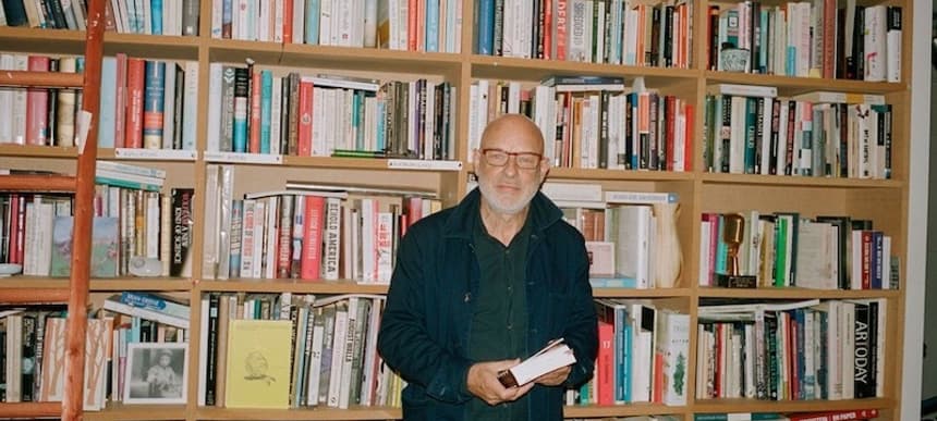BRIAN ENO APARTAMENTO