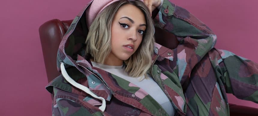 Hold On original shot