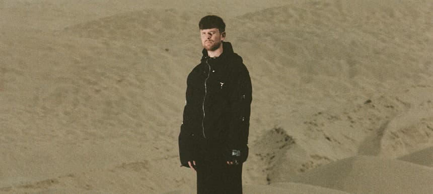 James Blake press shot photographer Thibaut Grevet