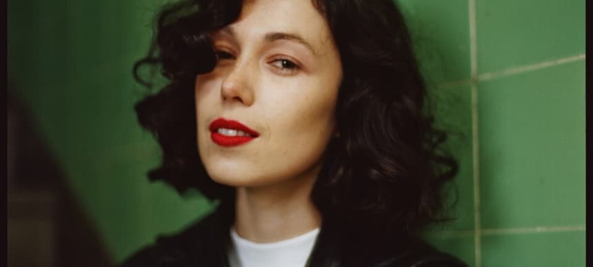 Kelly Lee Owens Photo 2015