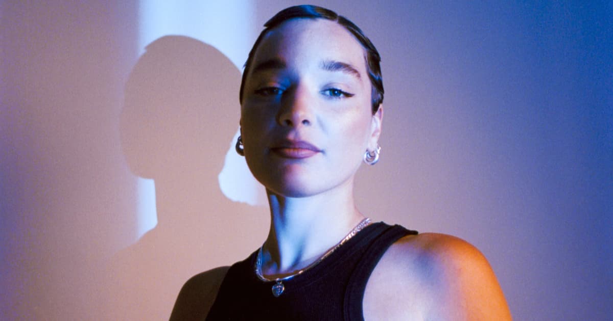 Laura Roy Laura Roy dazzles in stripped back live version of 'Call Me' | DMY